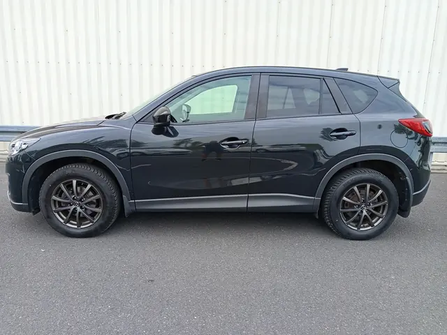 Czarna Mazda CX-5, sprzedany, widok z boku